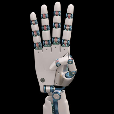 Мозговой имплантат позволяет чувствовать искусственную руку каждым пальцем