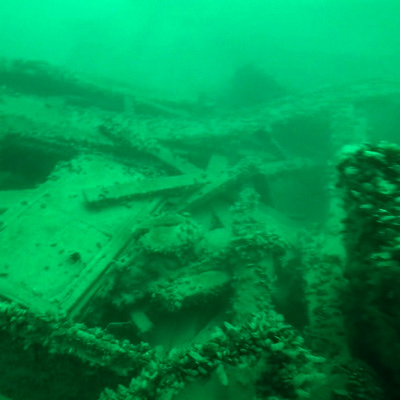 У берегов Крыма исследуют затонувший пароход