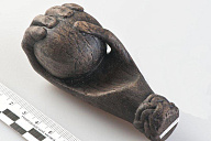 Деревянные руки из древнего Новгорода оказались талисманами