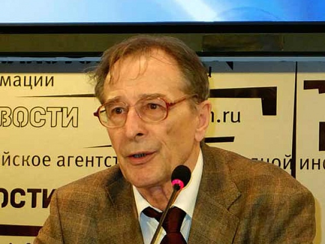 Академик е. Александров Евгений Борисович. Академик Евгений Александров. Е.Б. Александров. Александров академик председатель комиссии по лженауке.